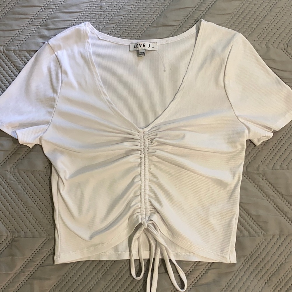 Ribbed V-neck Top • Size M